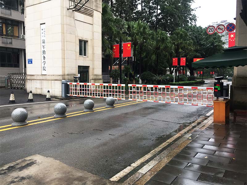 傳統(tǒng)停車場(chǎng)進(jìn)行車牌識(shí)別系統(tǒng)改造需要注意哪些？