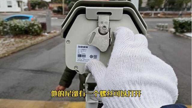 車牌識別攝像機和普通攝像機有哪些區(qū)別？