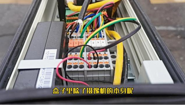 車牌識別攝像機和普通攝像機有哪些區(qū)別？